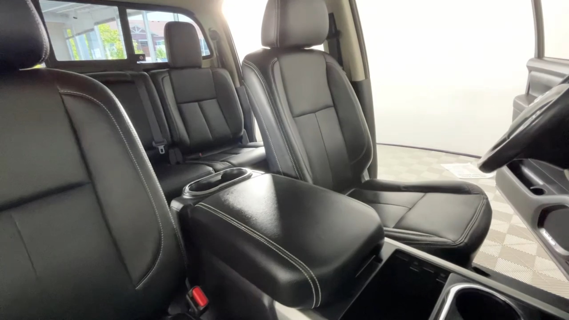 2017 Nissan Titan PRO-4X 4×4