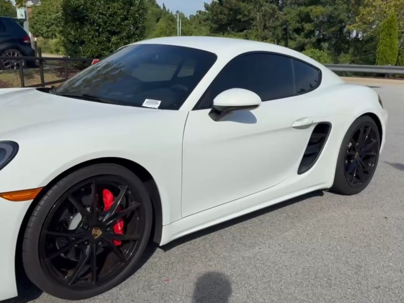 2024 Porsche 718 Cayman S