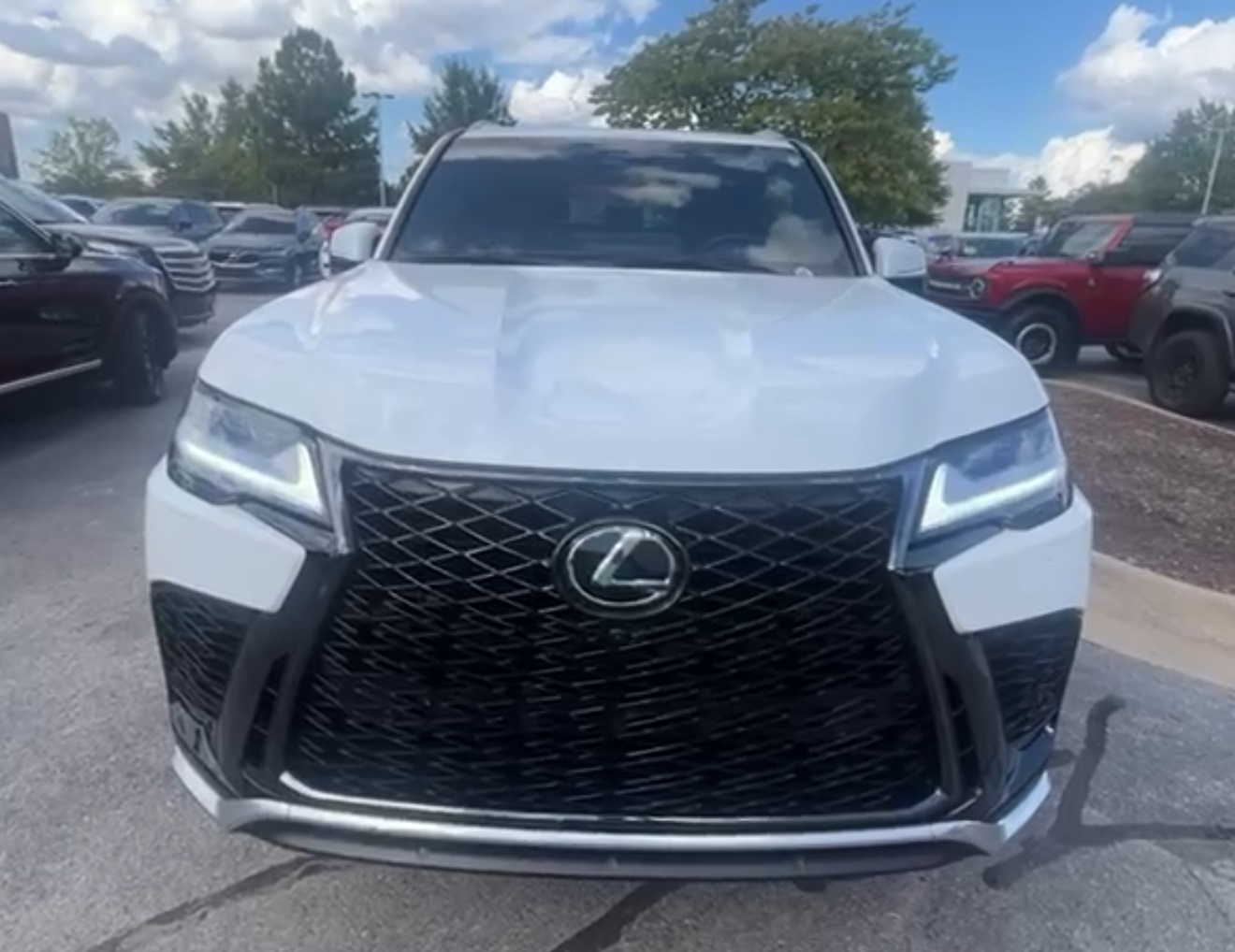 2025 Lexus LX 600 F Sport