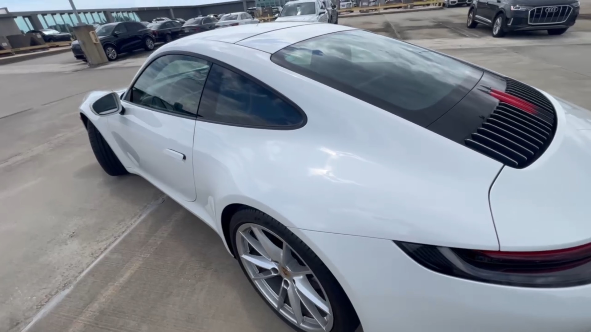 2024 Porsche 911 Carrera 4