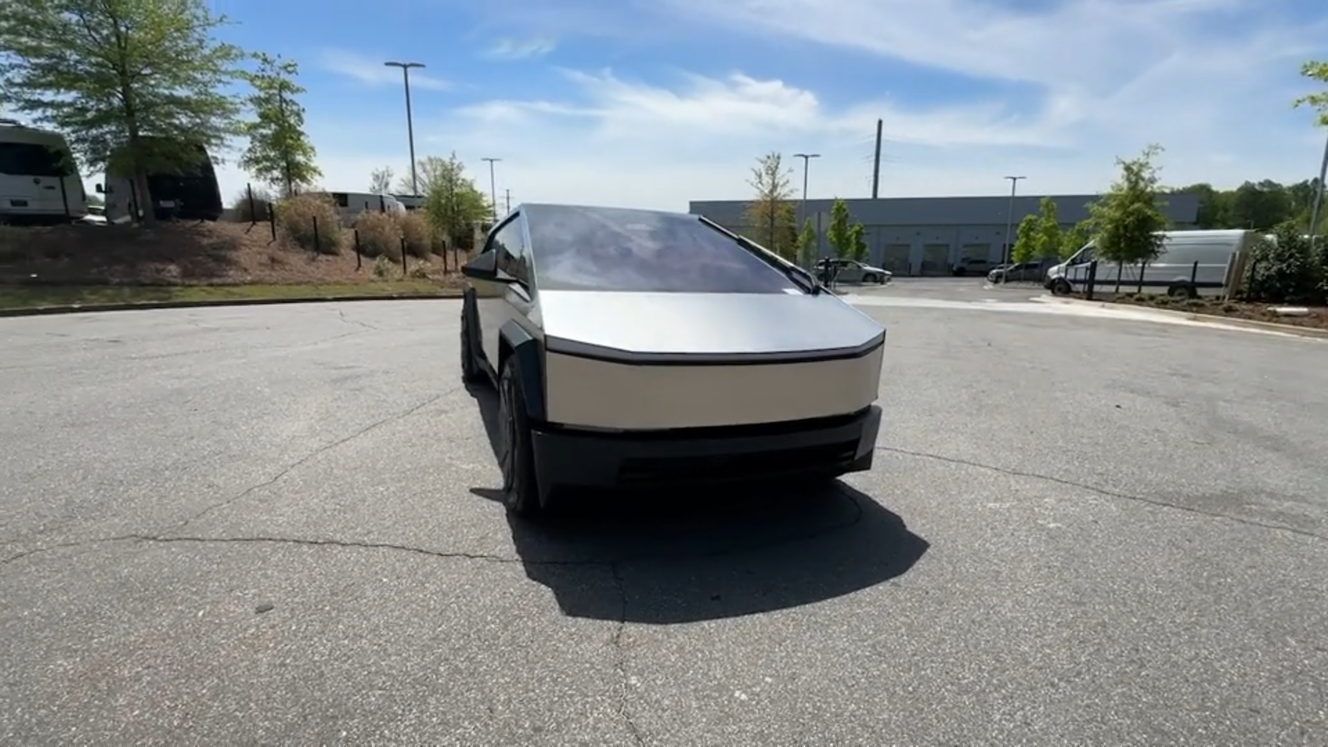 2024 Tesla Cybertruck Base