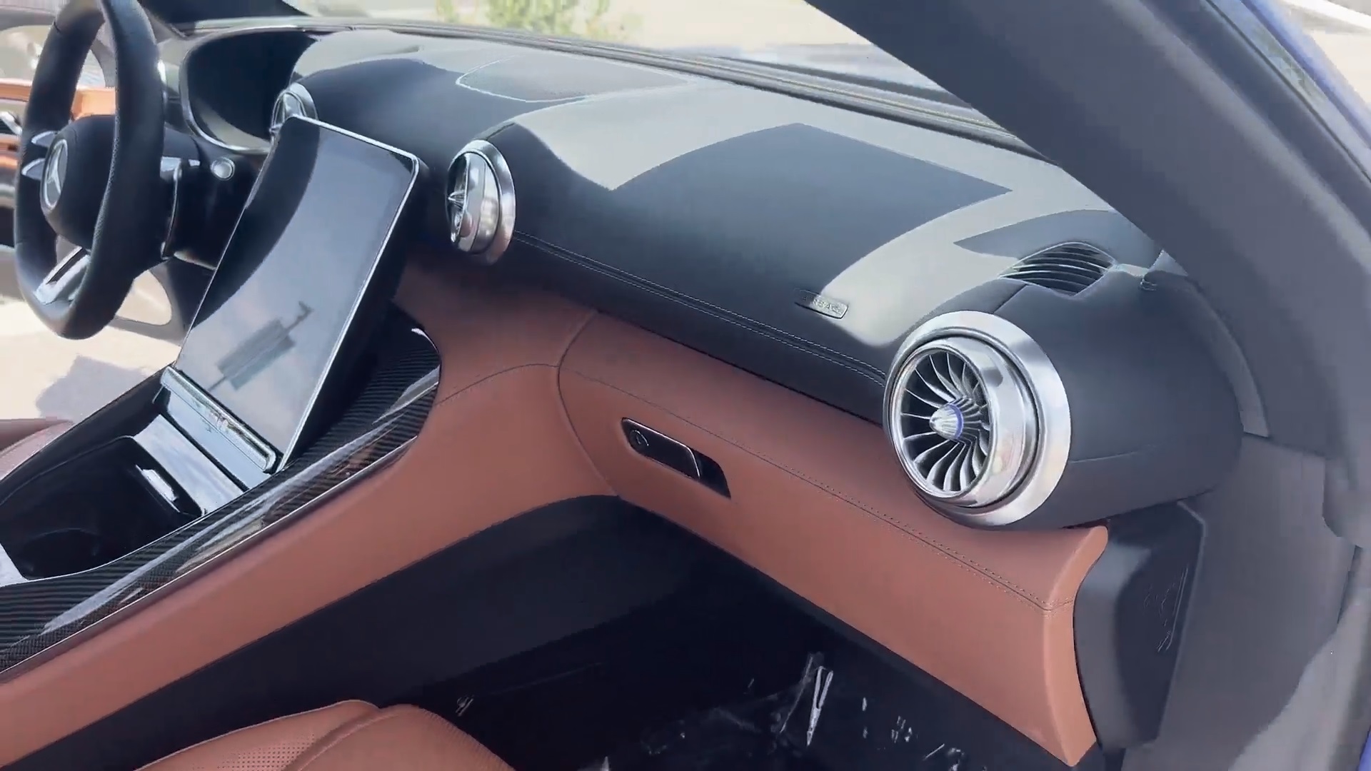 2024 Mercedes-Benz AMG GT 63