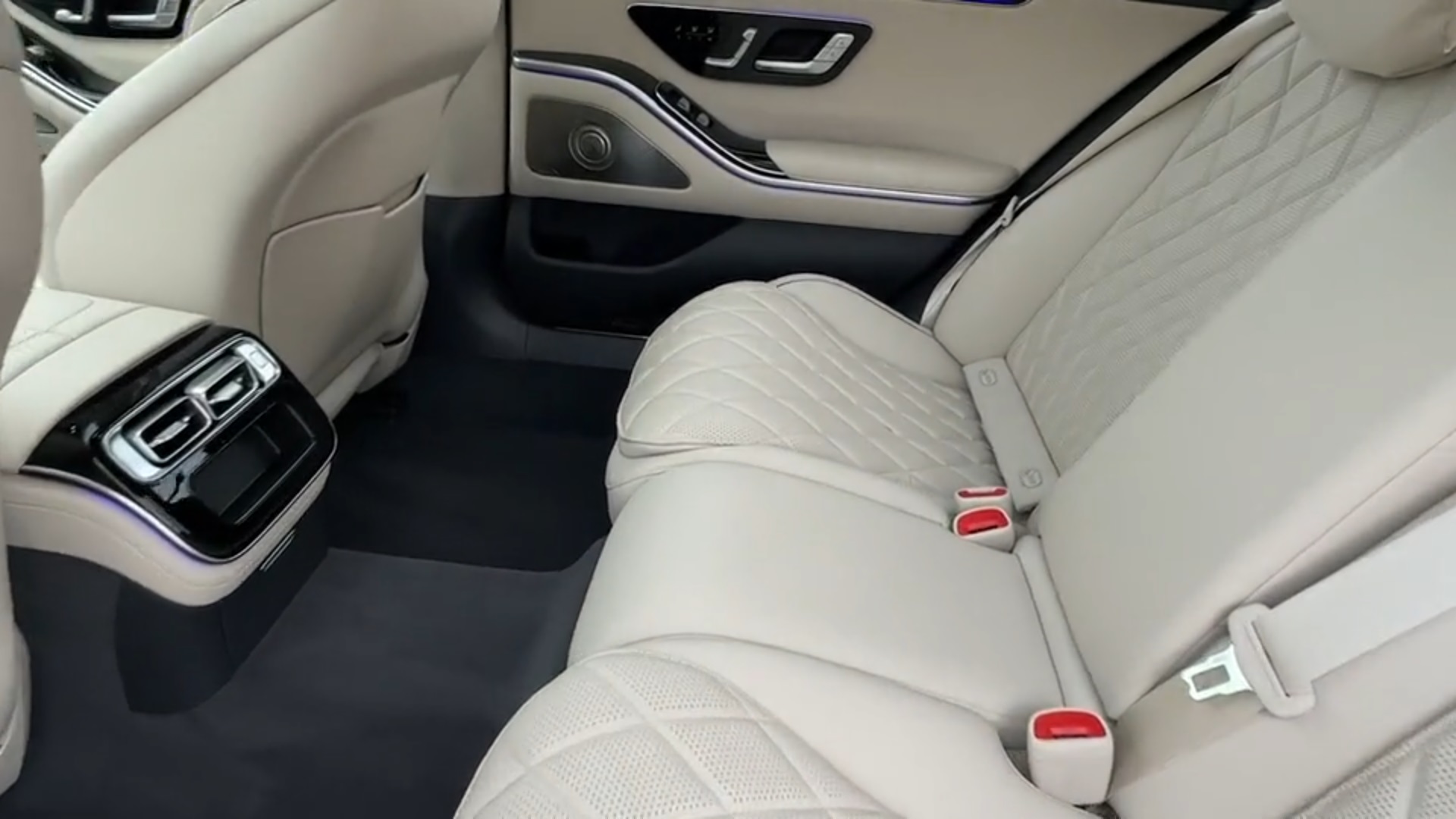 2023 Mercedes-Benz S-Class S580 4-Matic AMG