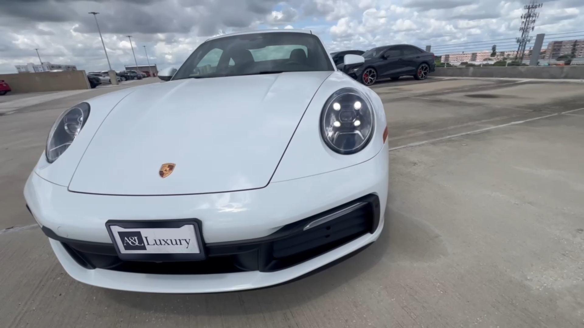 2024 Porsche 911 Carrera 4