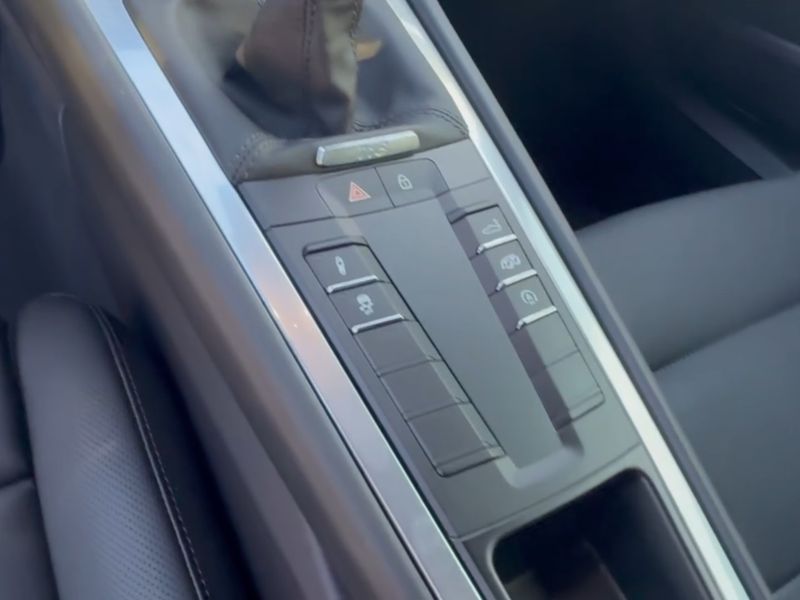 2024 Porsche 718 Cayman S