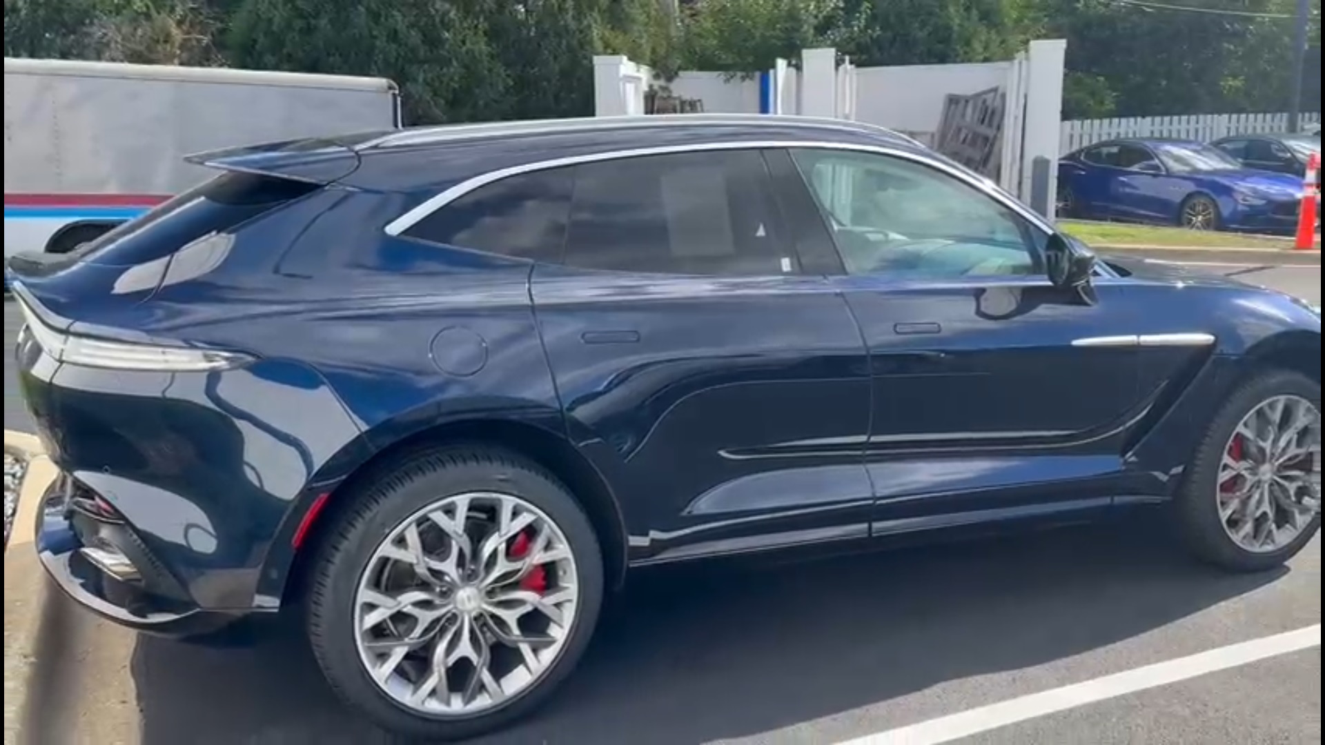 2021 Aston Martin DBX