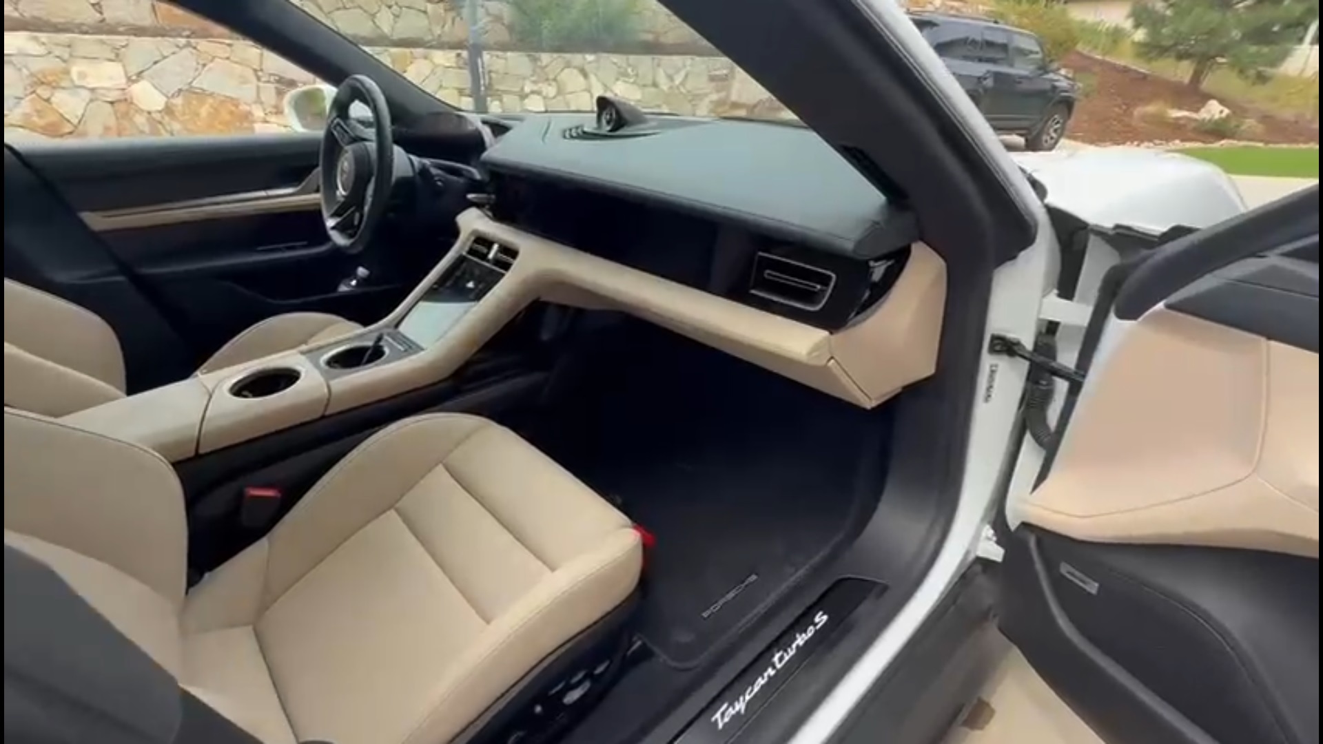 2021 Porsche Taycan Turbo S