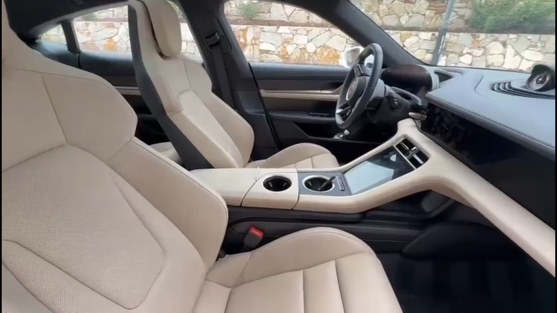 2021 Porsche Taycan Turbo S