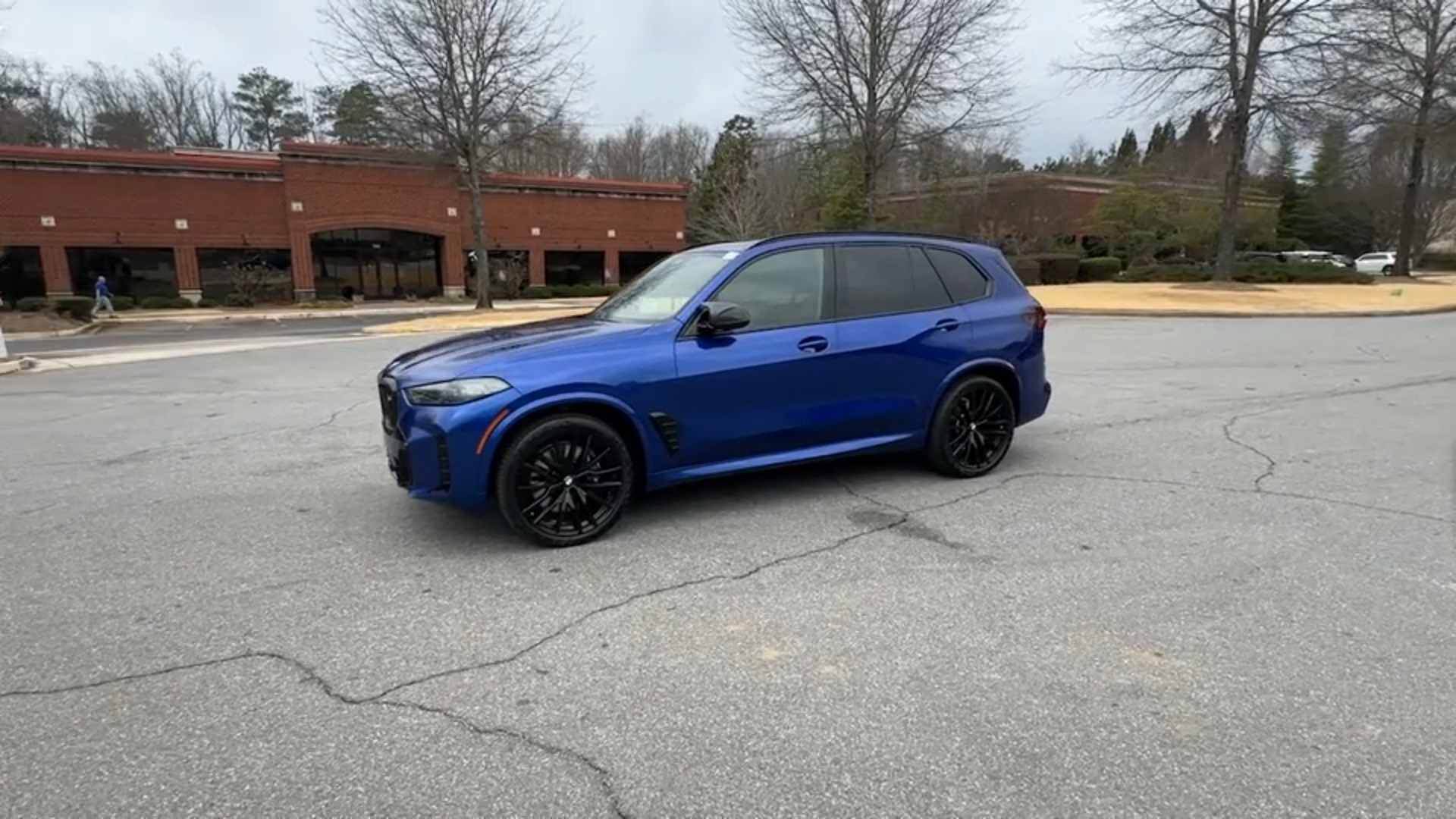2024 BMW X5 M60i