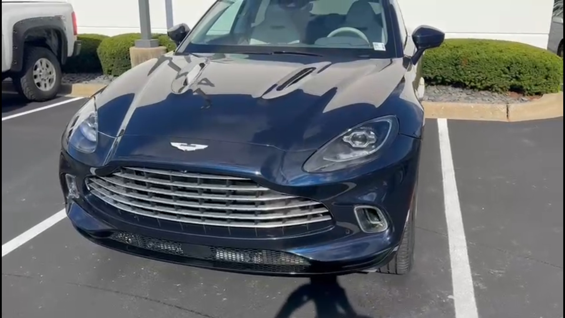 2021 Aston Martin DBX
